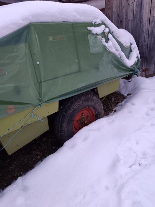 Vând balotiera class markant 40