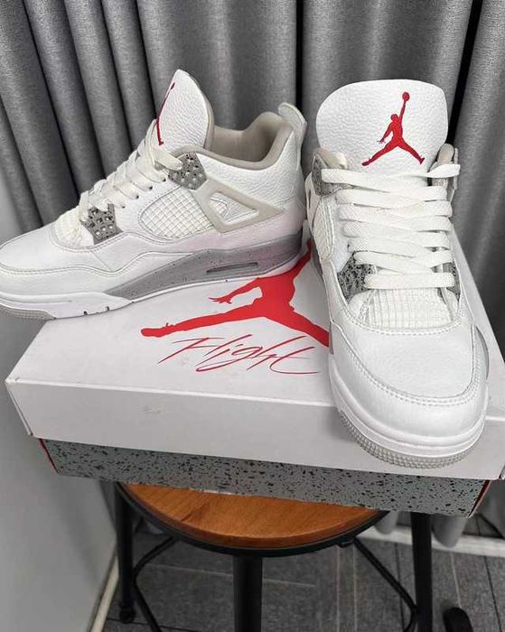 Jordan 4 Retro White Oreo 40-44