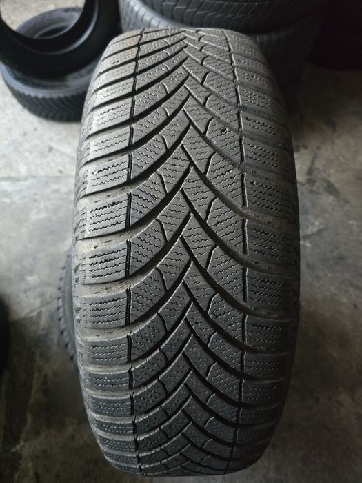 Semperit 215/65 R16 98H MS iarnă