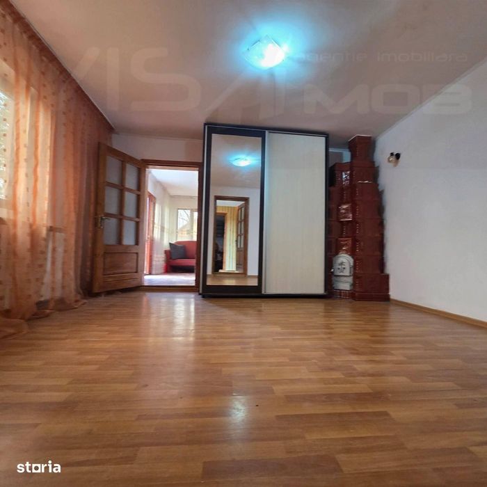 Casă de vânzare în Deleni