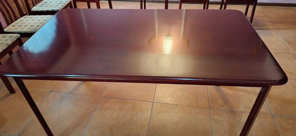 Деревянные столы продаю