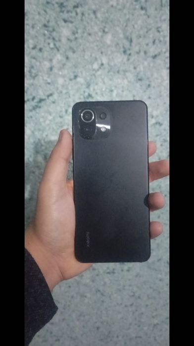 Xiaomi 11 lite 5g Ne bor 256/8+8
Pubg udar 60full
Aybi yoq tiniq 
Snap