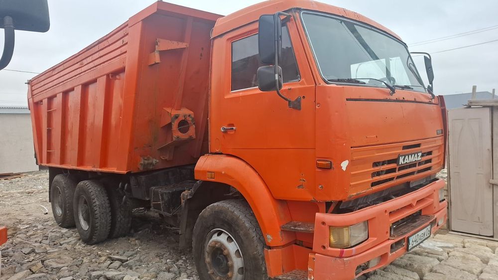 Продам КаМАЗ самосвал