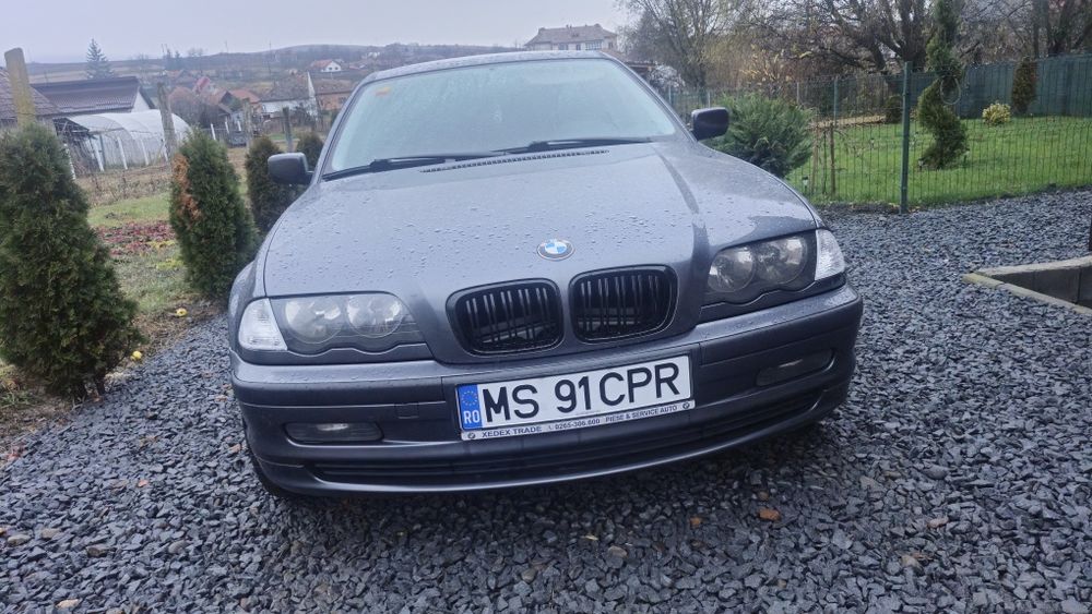 Bmw e46 . 318i  an 2000