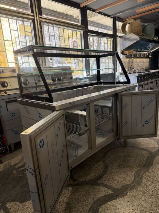 Хладилна витрина саладбар