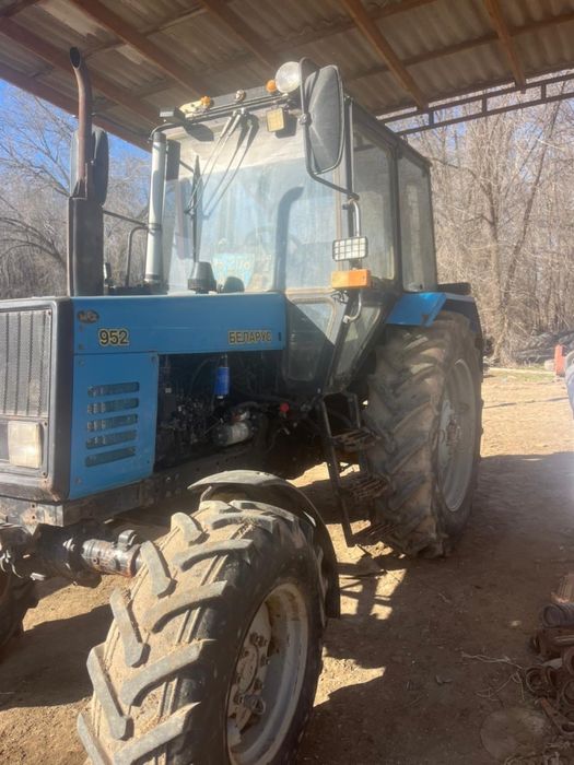 трактор беларус 2015 года