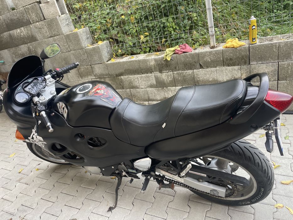 Suzuki GSX 600F Katana – 2001