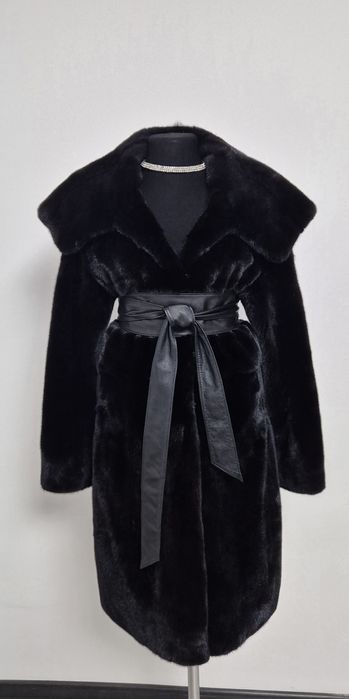 Норковая шуба BLACKGLAMA