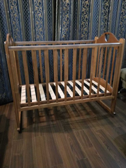 Кроватка детская