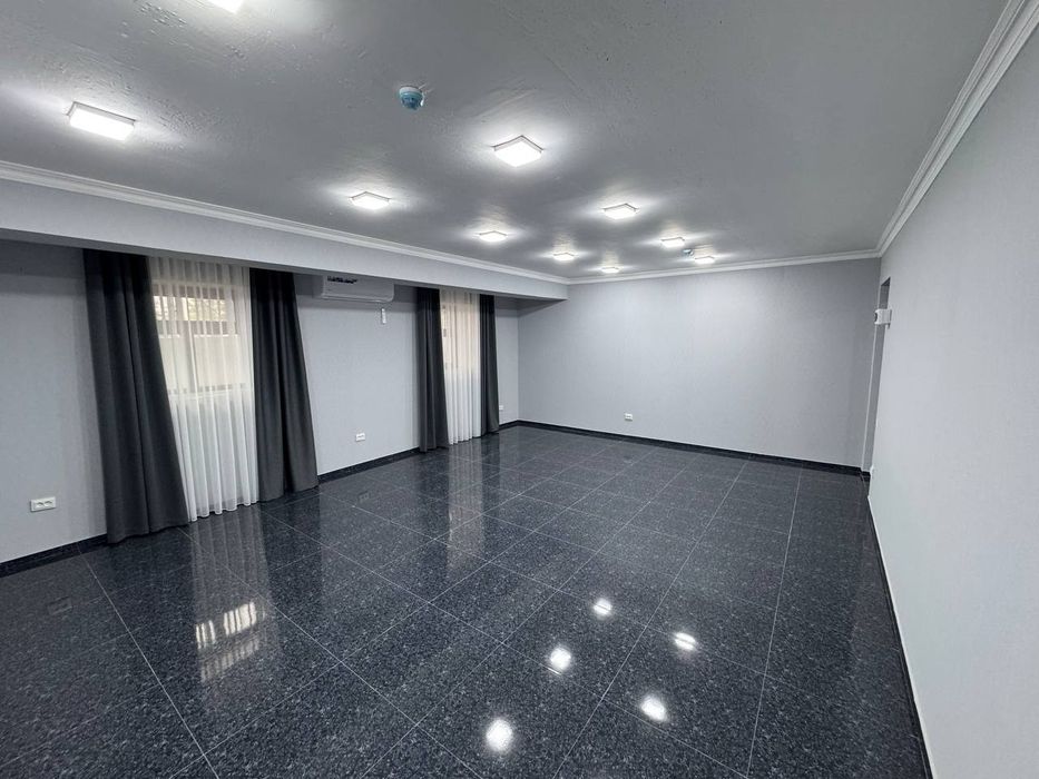 Аренда Офис на Яккасарай район Вторая линия 40 кв