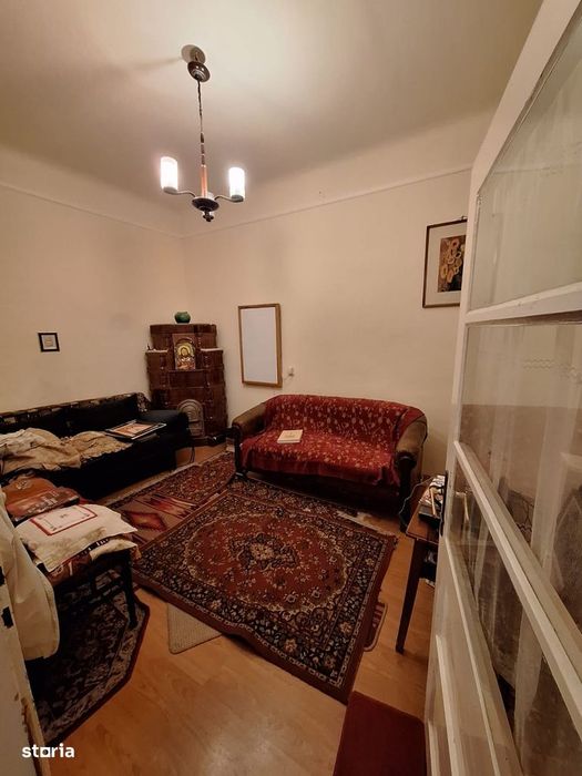 Apartament Spațios la parterul unei Vile – Strada Brassai
