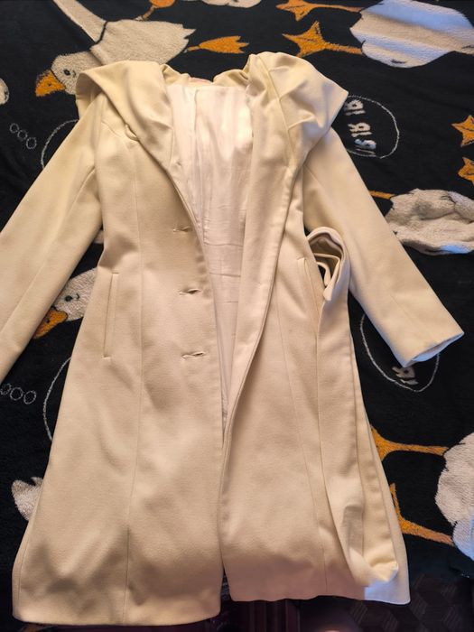 Продам пальто весна -осень