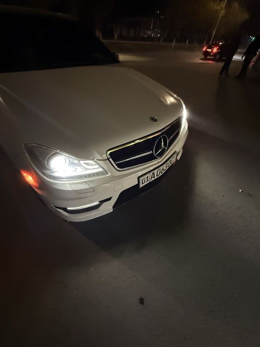 Mersades w204 moshina ideal