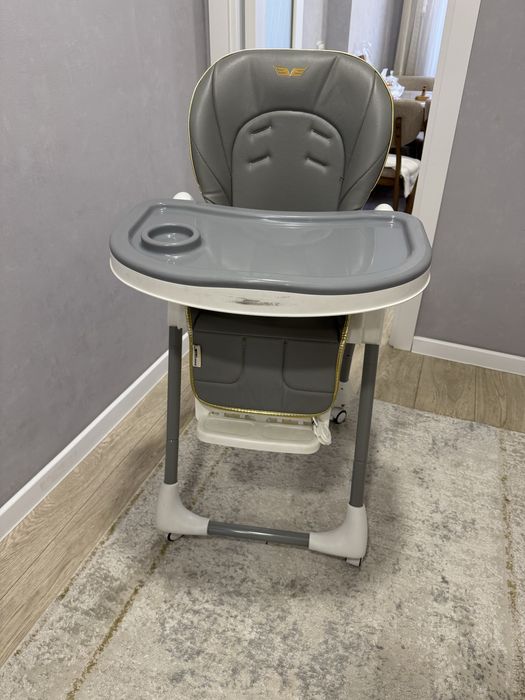 Продам детский стул