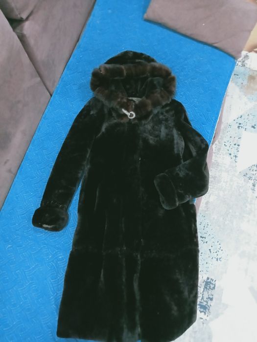 Продам цигейковую шубу