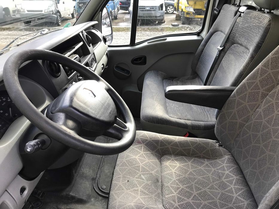DEZMEMBREZ RENAULT MASTER 2.5 dci 84 KW 115 cp tip G9U-A7 SCURT 2005