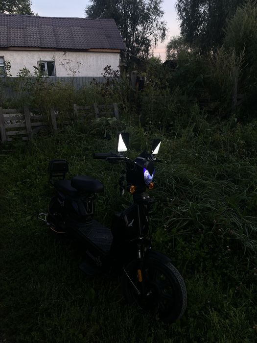 Электроскутер jemma