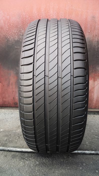 1брой лятна гума 235/45/18 Michelin Primacy 4 
dot0724
7+mm