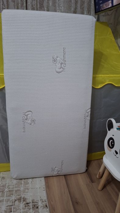 Продам детскую кроватку