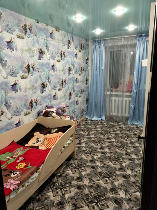 продам 3-х комнатную квартиру