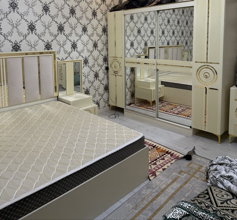 Спальня гарнитур