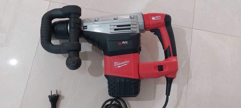 Demolator Milwaukeee  2025