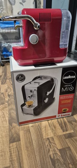 Vând Expresor Saeco