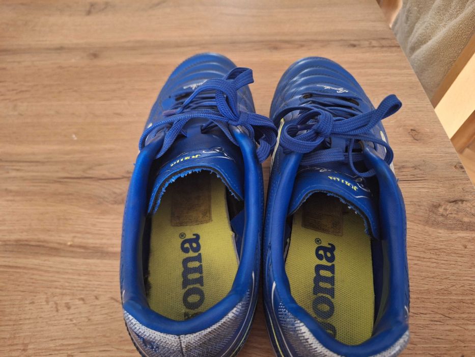 Футболни обувки JOMA ,размер 41