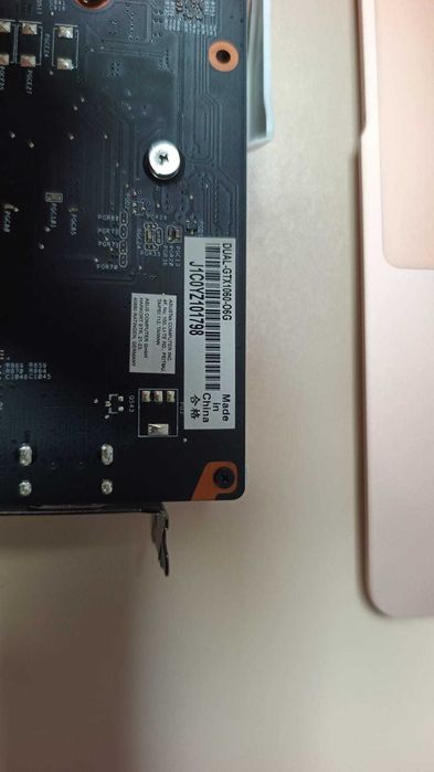 Vand placa video Asus GTX 1060 - 6 GB RAM