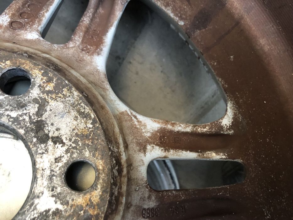 Диски на Тойота Карина R14