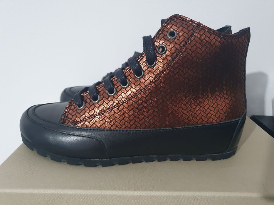 Дизайнерски обувки Candice Cooper