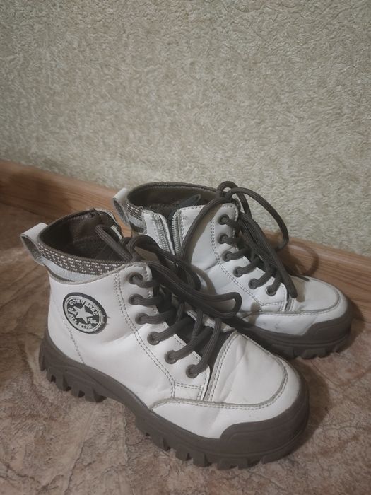 Ботинки для девочки 9 лет