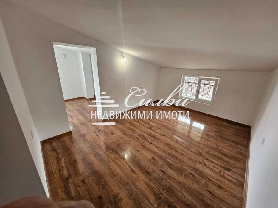 Продава се Двустаен апартамент в Шумен, Болницата - 44 кв.м за 1797 €/кв.м - Снимка #3