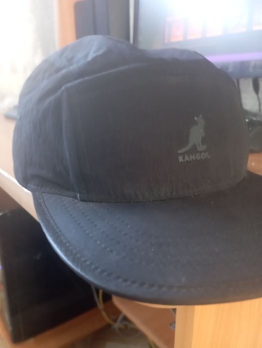 Продам кепку Kangol