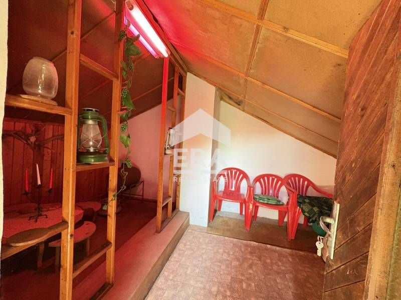 Продава се Къща в Варна, м-т Планова - 32 кв.м за 3438 €/кв.м - Снимка #3