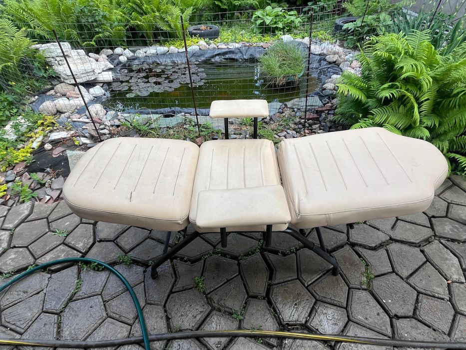 Медицинская кушетка