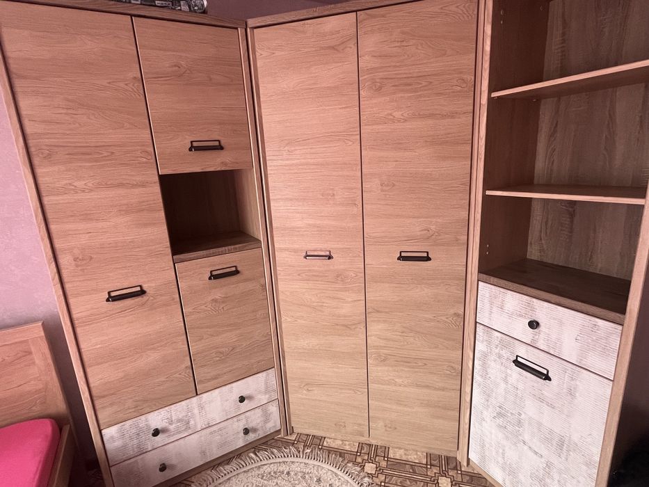 Продам гарнитуру