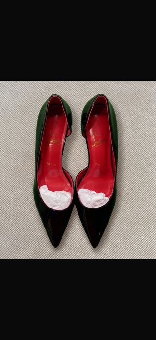 Pantofi Christian Louboutin Iriza