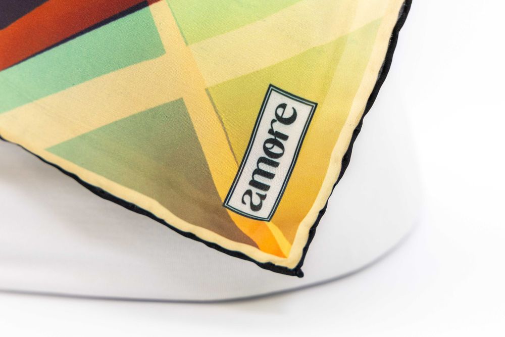 Елегантен дамски шал AMORE Donatella, 90смх90см