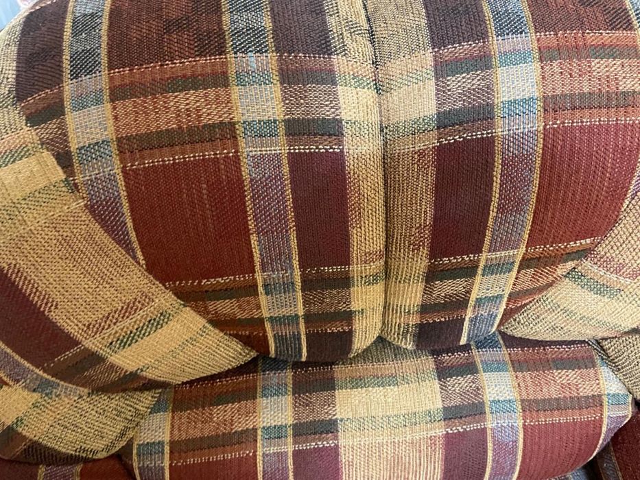 Продам диван-софу и кресло