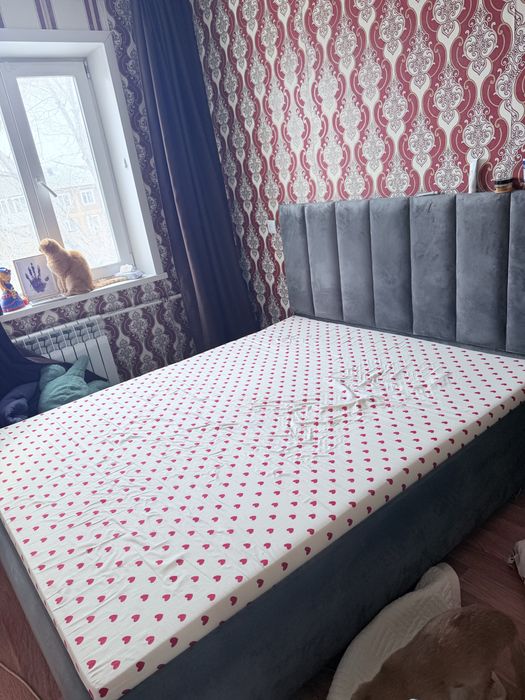 Продам кровать ( Пользовались 2 месяца)
