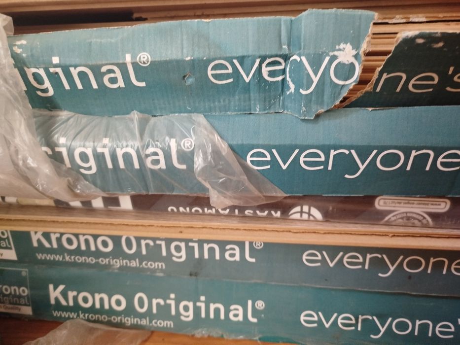 Продам ламинат новый