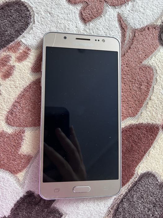 Samsung Duos, золотистый цвет