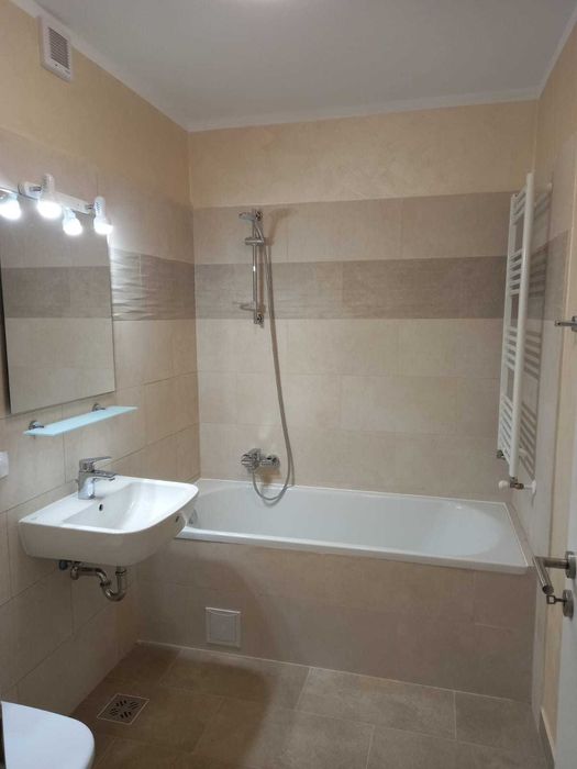 Inchiriere apartament 2 camere Tractoru-GRANDIS RESIDENCE