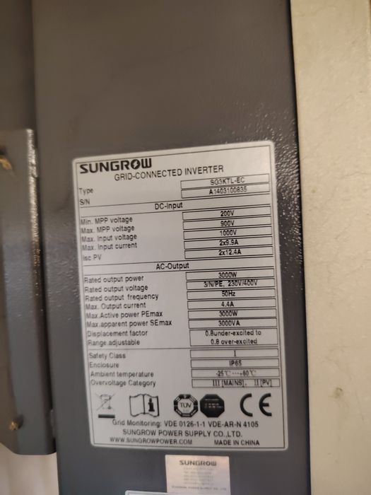 Vand sistem fotovoltaic trifazat