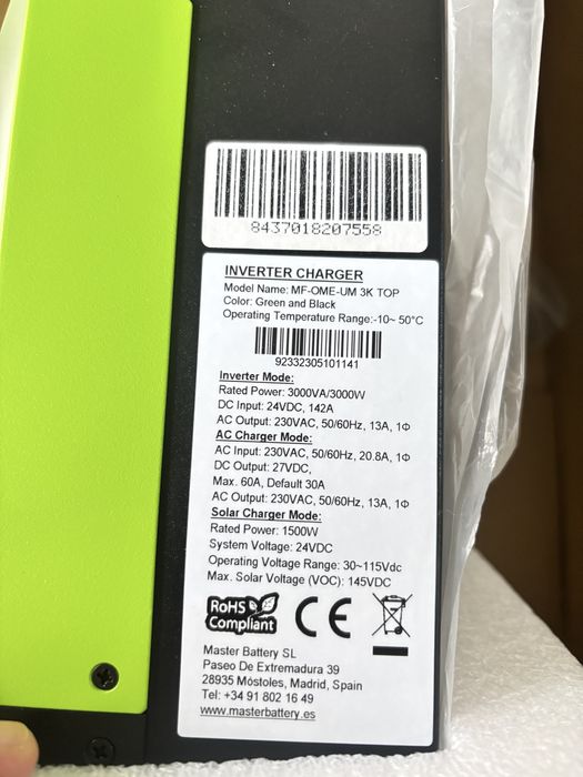 invertor UM 3000W 24V + Regulator 40Ah