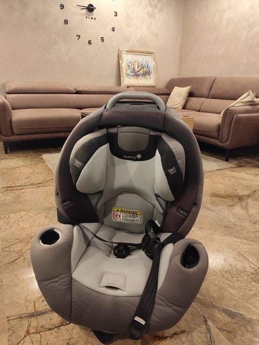 Столче за кола Сейфти 1