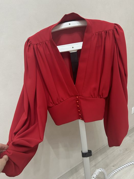 Продам женские платья