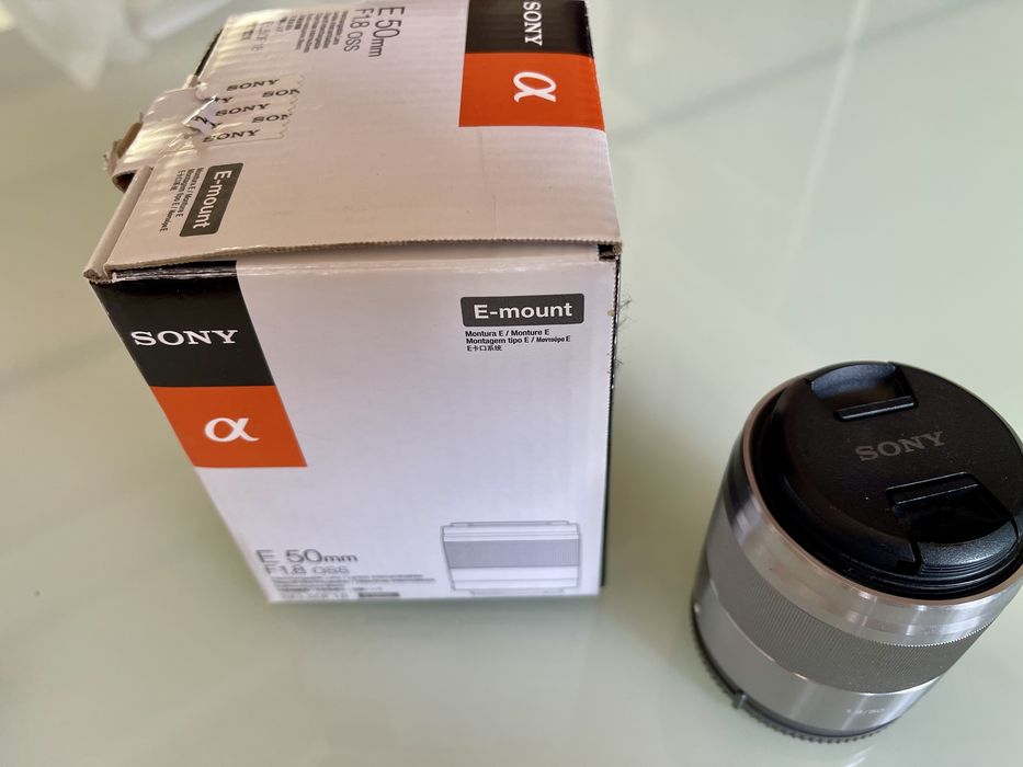 Sony E 50mm F1.8 OSS SEL50F18 – obiectiv portret APS-C E-mount