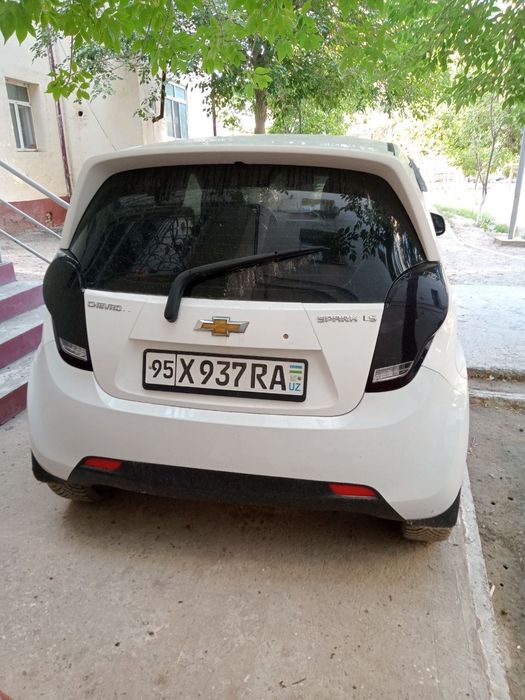 Chevrolet Spark 2011 жыл
